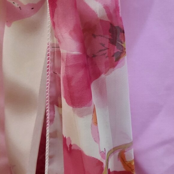 Lands End quantity (2) 3/4 Sleeve Broadcloth Shirt- Pink and Blue - Picture 8 of 10